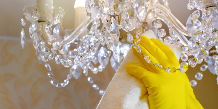Comment nettoyer les luminaires et les ampoules ?