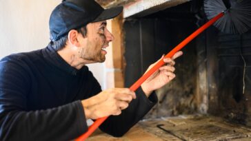 Faire ramoner sa cheminée au cours de l’hiver : est-ce possible ?