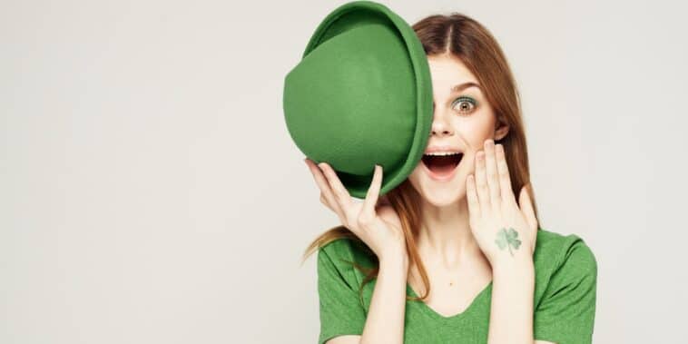 Découvrez la tradition de la Saint-Patrick : origines et célébrations actuelles