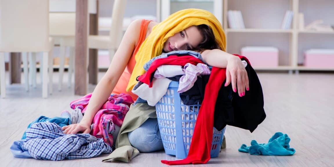 Corvée de linge : Nos astuces pour mieux trier, laver, étendre/sécher, repasser, plier et ranger !
