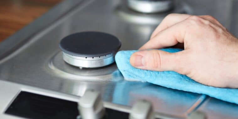 Comment nettoyer l’inox sans produits chimiques ?
