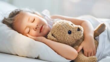 Conseils pratiques pour déterminer l'heure idéale du coucher de votre enfant et favoriser un sommeil réparateur