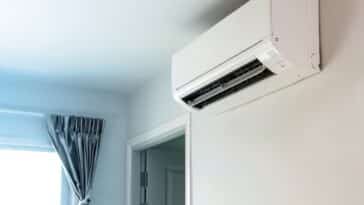 Faut-il débrancher la climatisation de la prise ou laisser tourner : conseils pour gérer votre climatiseur à la maison