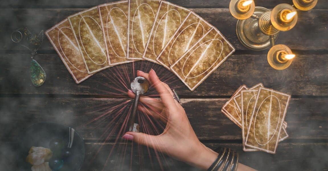 Astrologie août 2024 : Influence de Mercure rétrograde sur votre signe astrologique ! Découvrez votre jour de chance !