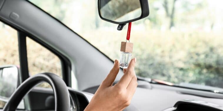 Fabriquez votre propre désodorisant de voiture pour des voyages plus agréables
