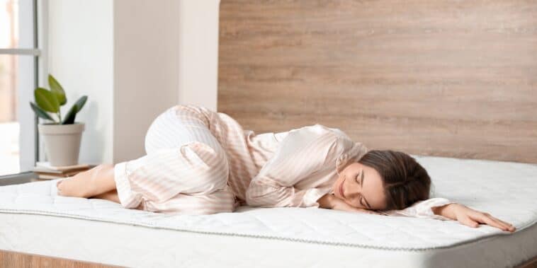 Comment éliminer l'odeur du matelas pour dormir paisiblement chaque nuit ?