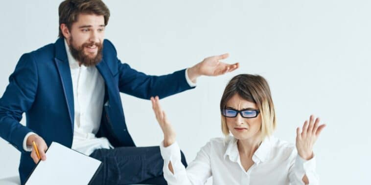 Ces 3 signes du zodiaque devraient éviter les conflits au travail le 20 janvier 2025 !