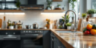 découvrez nos conseils pratiques pour entretenir efficacement votre cuisine équipée et prolonger sa durée de vie tout en conservant son esthétique et sa fonctionnalité.